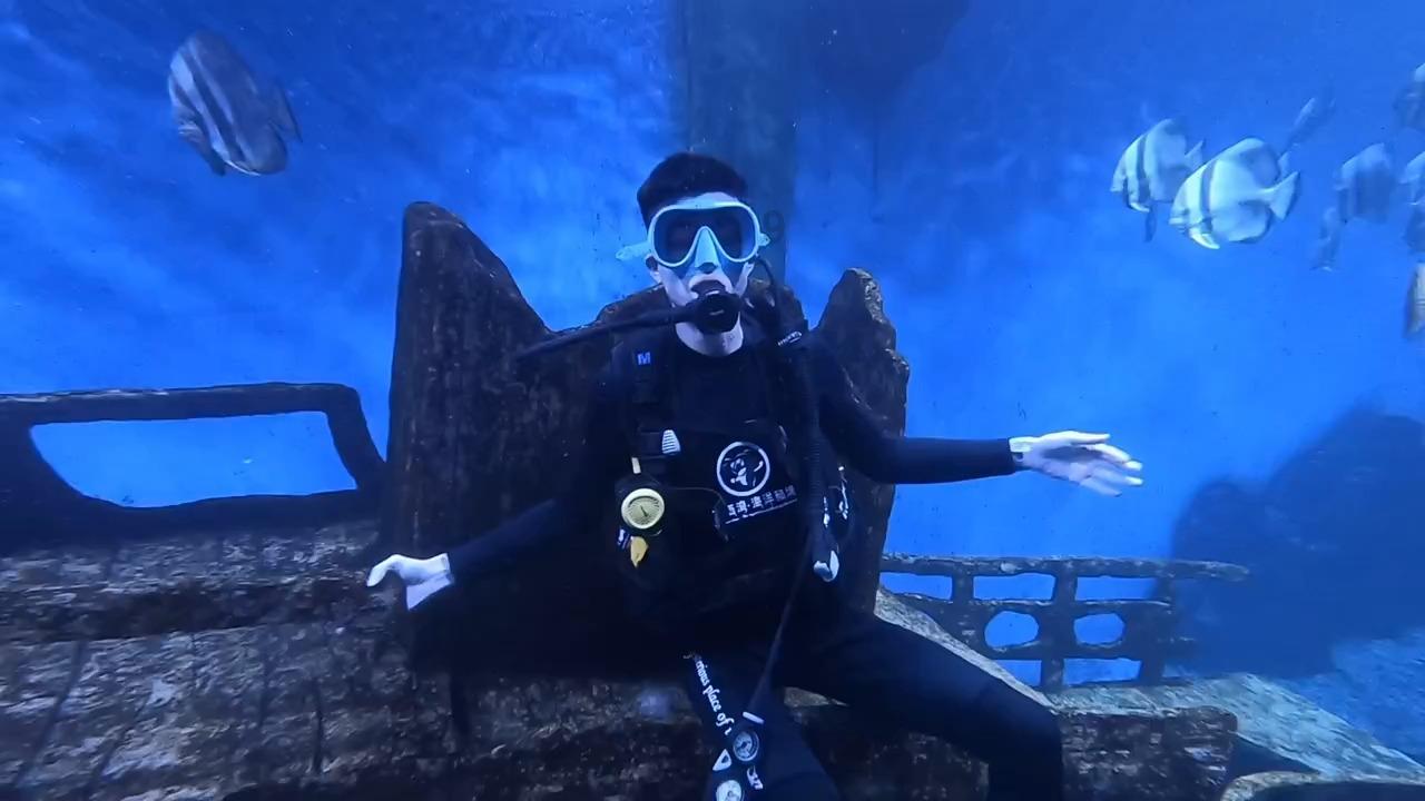 突击英雄