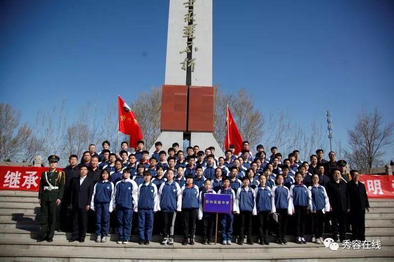对于你来说，搞钱和职业成长哪个更为重要？